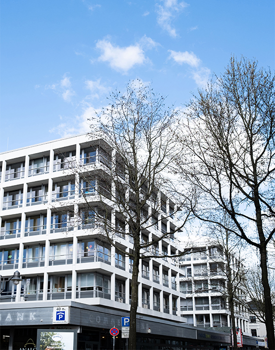 Das Unternehmen NONSQUARE Das Unternehmen NONSQUARE