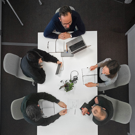 Das Team von NONSQUARE Das Team von NONSQUARE